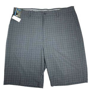 ROUNDTREE & YORKE Tall Men's Performance Shorts